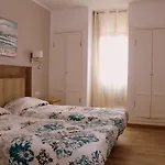 Casa Anna Aparthotel
