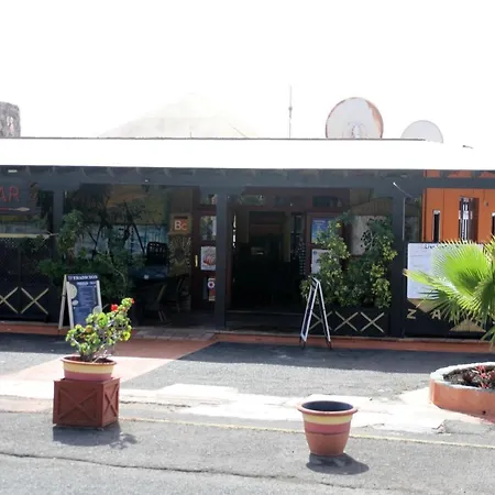 Apartahotel Casa Anna *